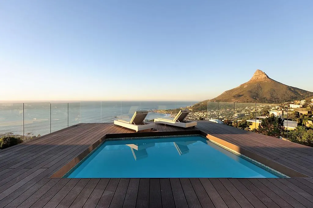 Sea Star Rocks Guest House Cape Town